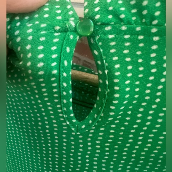 Adrianna Papell Dot Print Sleeveless Top with Ruffled Details - Picture 2 of 6